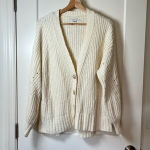 American Eagle Cream Off-White Cotton Blend Button-Up Cardigan 🕊️